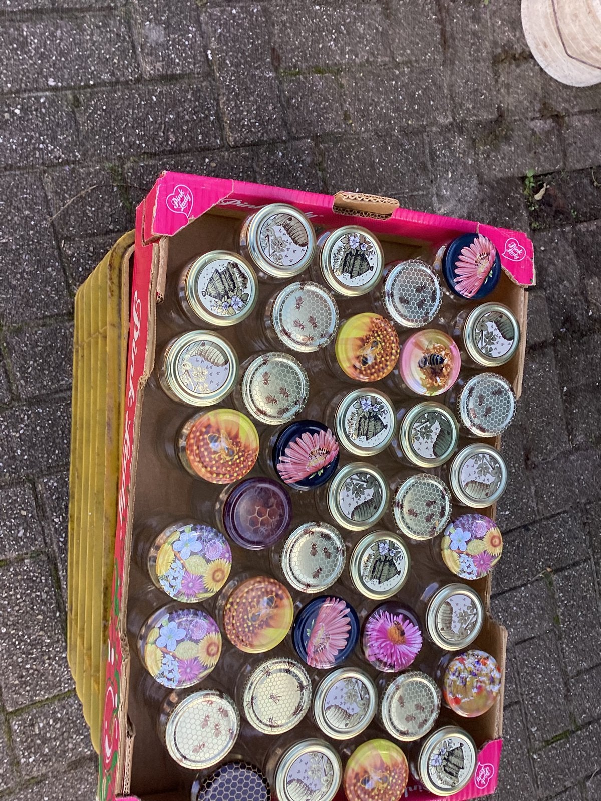 Honingpotjes, Ophalen, Gebruikt, Pot, Bus of Blik