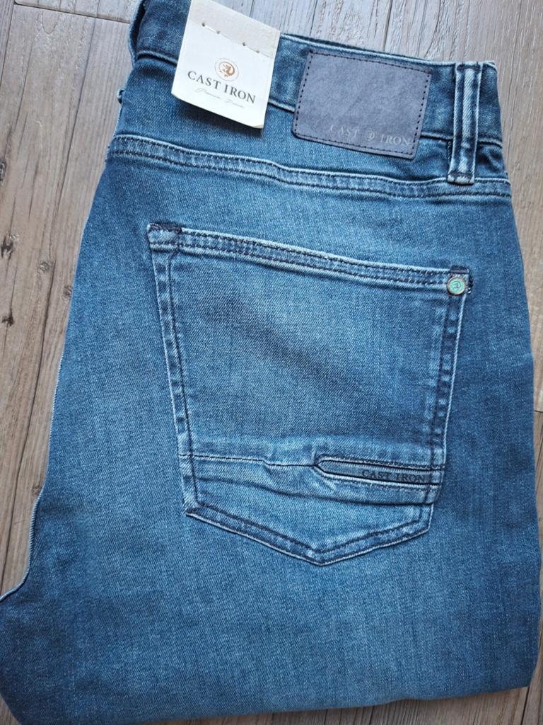 CAST IRON Cuda jeans W33 L32, Blauw, Nieuw, Ophalen of Verzenden, W33 - W34 (confectie 48/50)