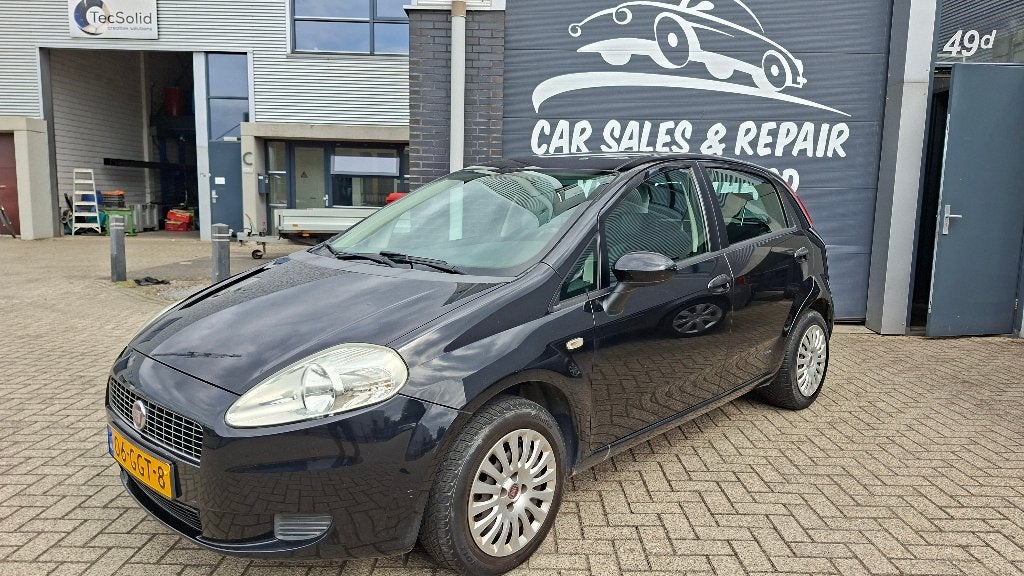 Fiat Punto 1.4i 16V met Nieuwe APK / Airco / Cruise Control, Auto's, Fiat, Voorwielaandrijving, Stof, 40 €/maand, 4 cilinders