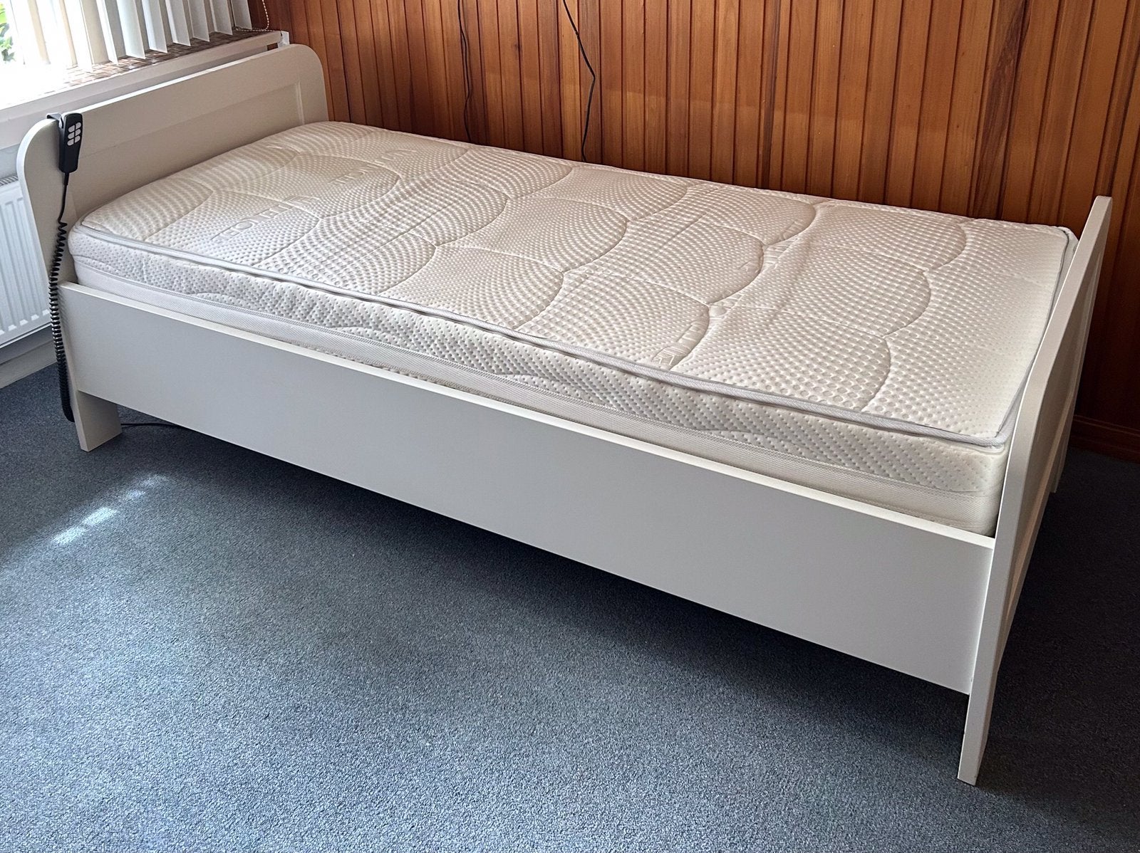 Elektrisch verstelbaar bed, Huis en Inrichting, Slaapkamer | Bedden, Ophalen, Gebruikt