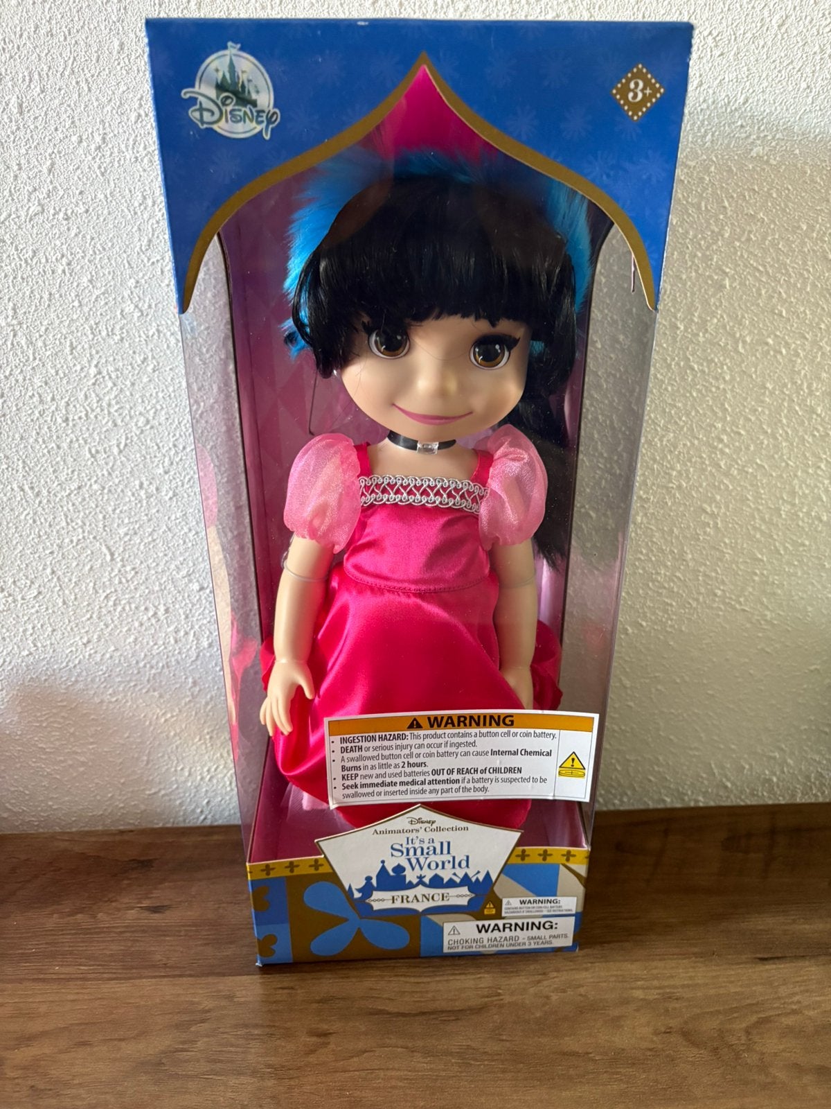 Disney small world france animator doll., Ophalen of Verzenden, Zo goed als nieuw