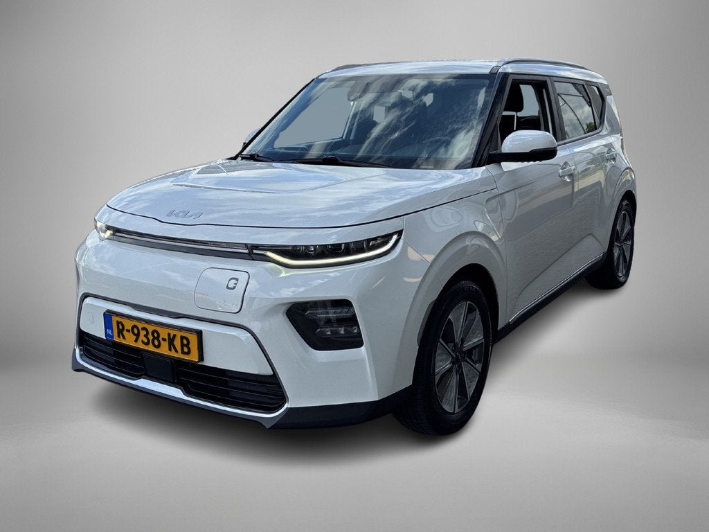 Kia e-Soul DynamicLine 64 kWh Onderweg-naar-dealer, Auto's, 12 maanden, Stof, Zwart, 1657 kg
