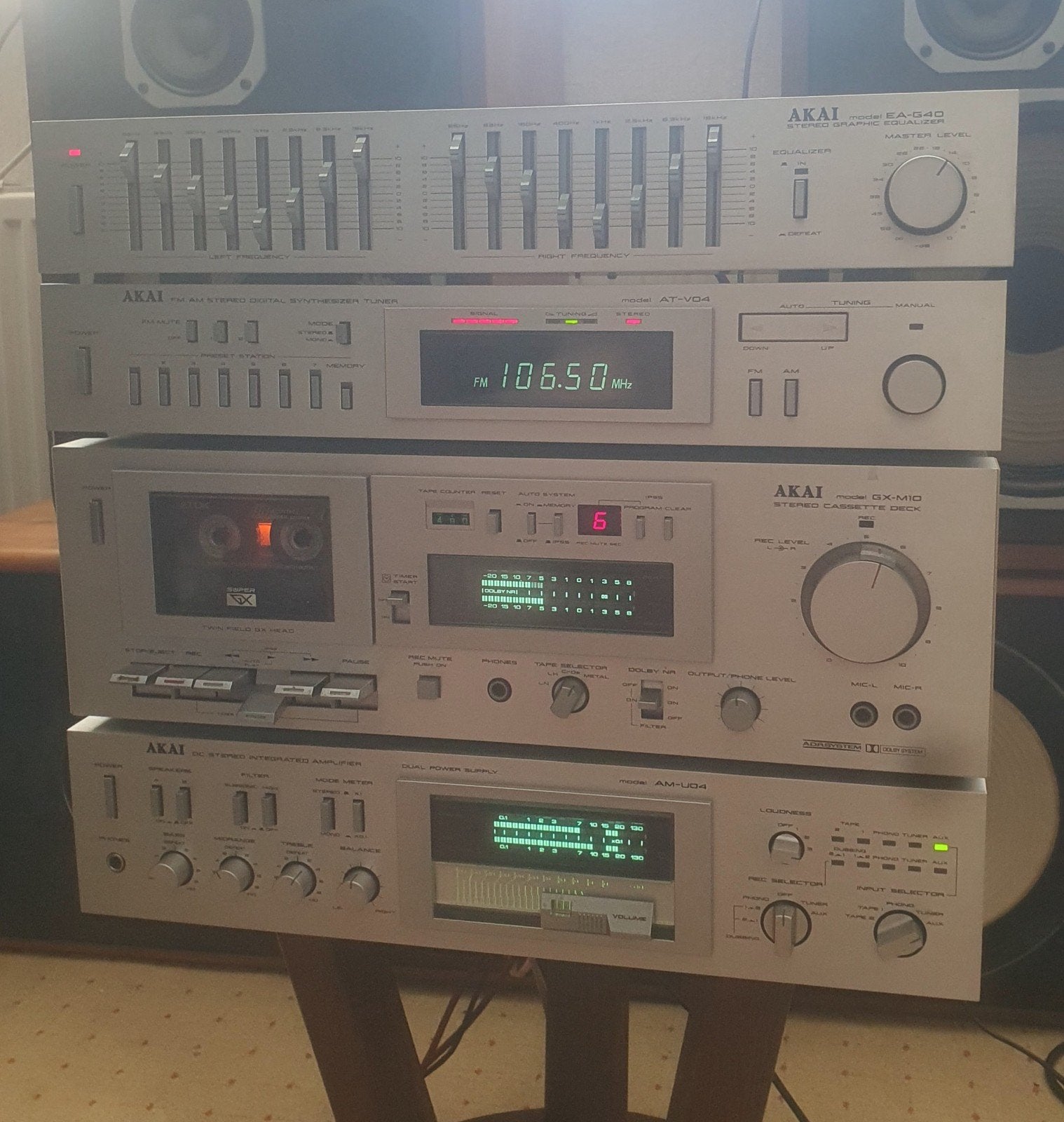 Akai Stereo Set: Versterker, Tuner, Cassettedeck, Equalizer, Ophalen
