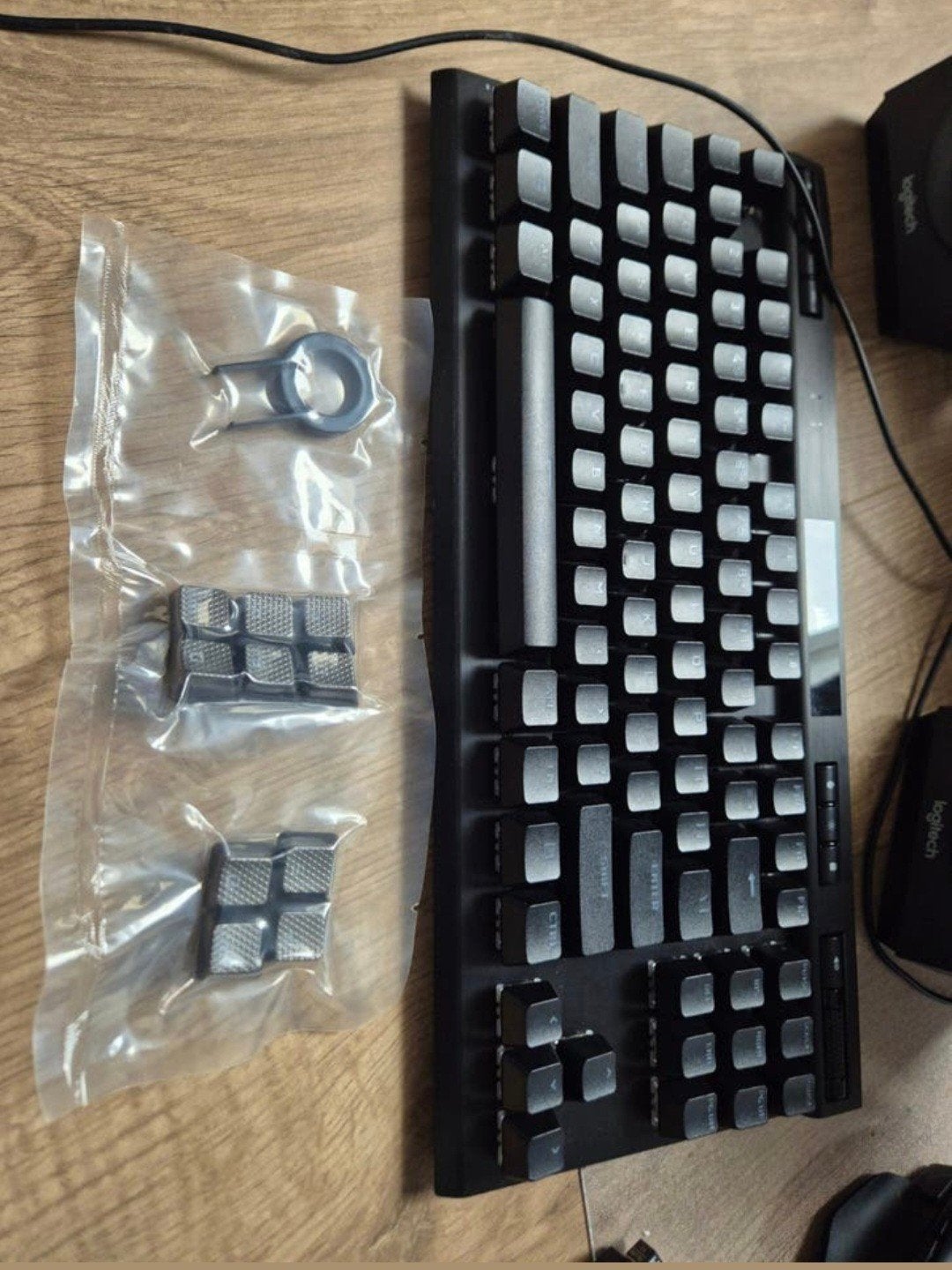 Corsair K70 RGB TKL mechanisch toetsenbord Cherry MX, Computers en Software, Toetsenborden, Ophalen, Verlichte toetsen, Zo goed als nieuw