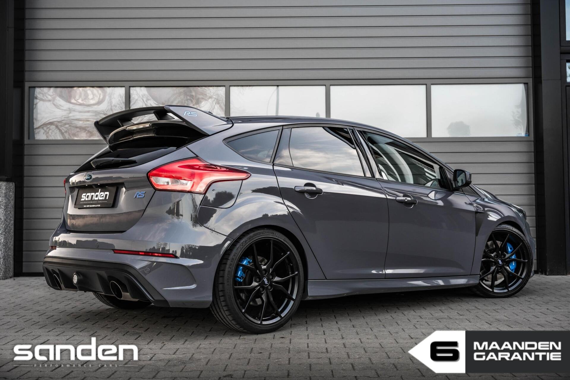 Ford Focus 2.3 RS|StealthGrey|Recaro|CarPlay|Cam|Sony|KW set, Auto's, Dealer onderhouden, 4 cilinders, 2300 cc, Bedrijf