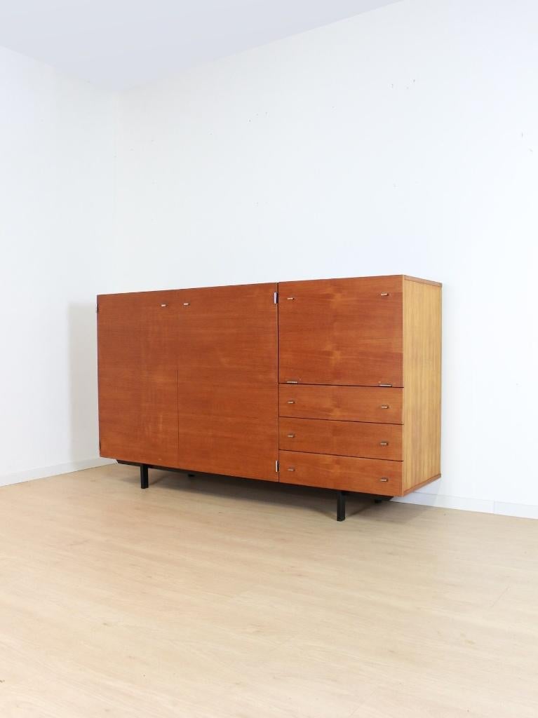 vintage Kast – Pierre Guariche, Meurop, Ophalen, Gebruikt, 200 cm of meer, Vintage