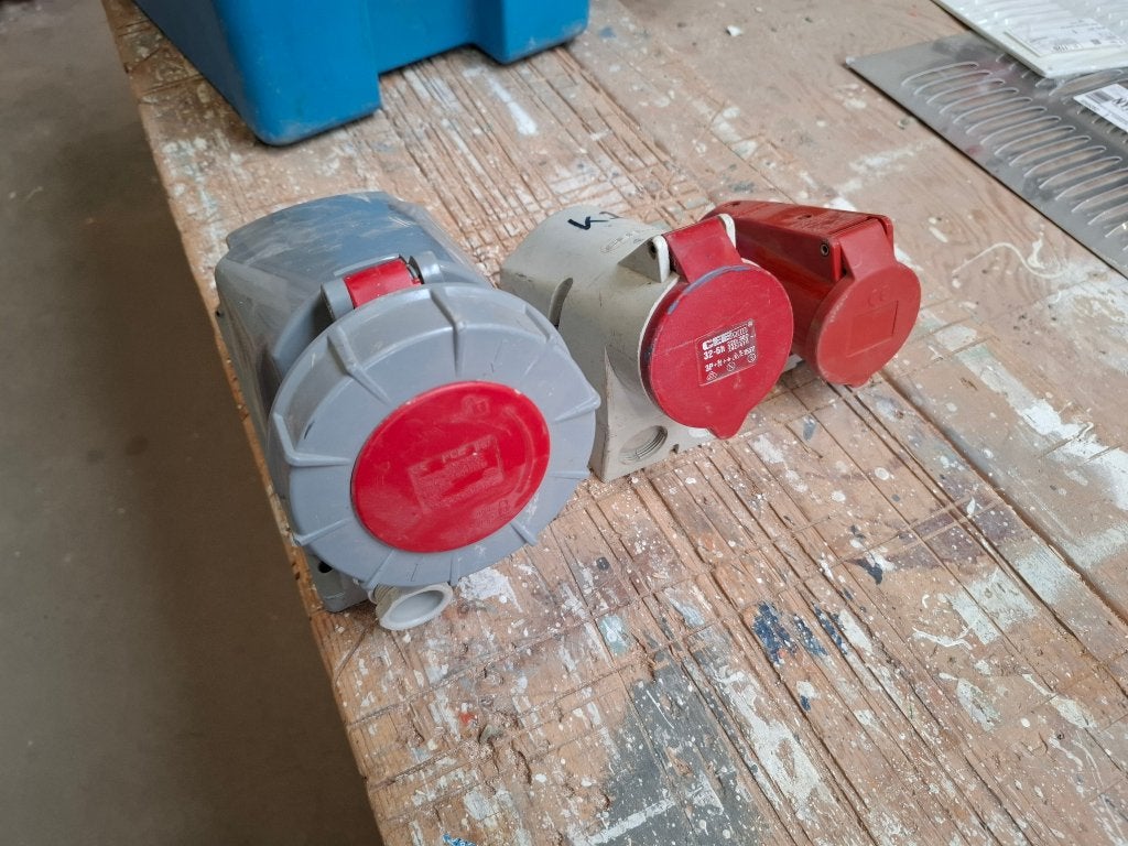 diverse 400V stekkers en dozen voor bouwkabel, Ophalen, Gebruikt, Overige typen
