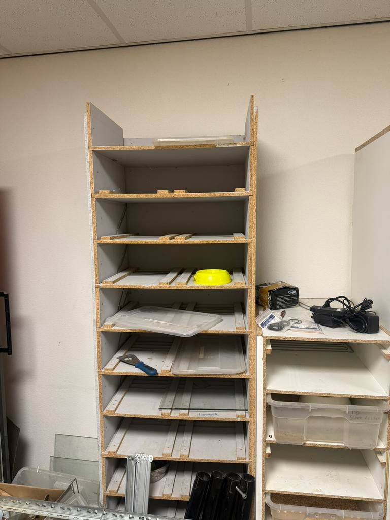 Slangen rack/kast, Dieren en Toebehoren, Reptielen en Amfibieën | Toebehoren, Ophalen, Gebruikt