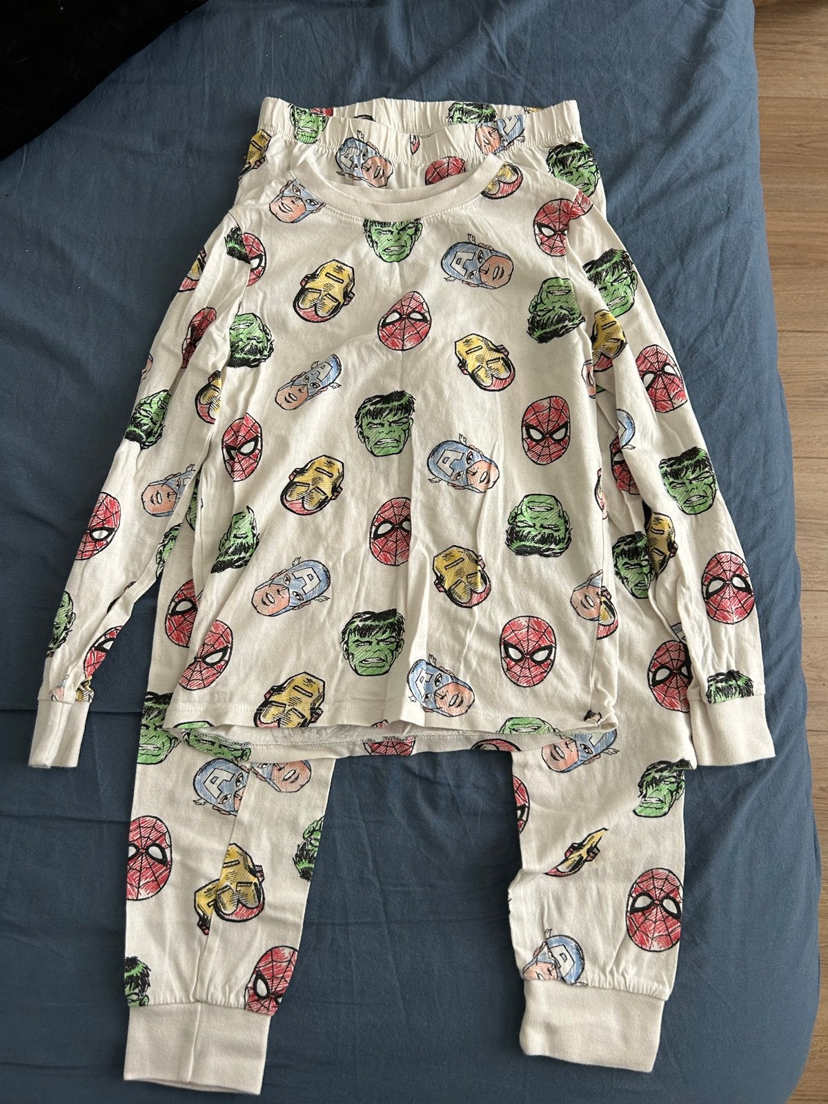 H&M Marvel Pyjama Set - Spiderman, Hulk, Captain America, Ophalen, Zo goed als nieuw, Jongen, Nacht- of Onderkleding