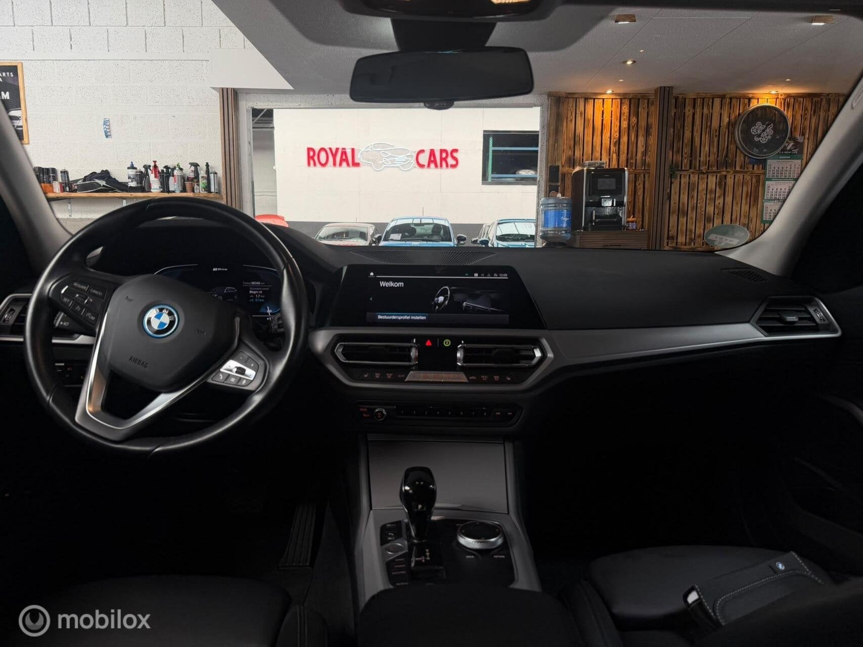 BMW 3-serie Touring 320e|Clima|Carplay|Nieuw staat!, Auto's, Automaat, 1998 cc, Gebruikt, Euro 6
