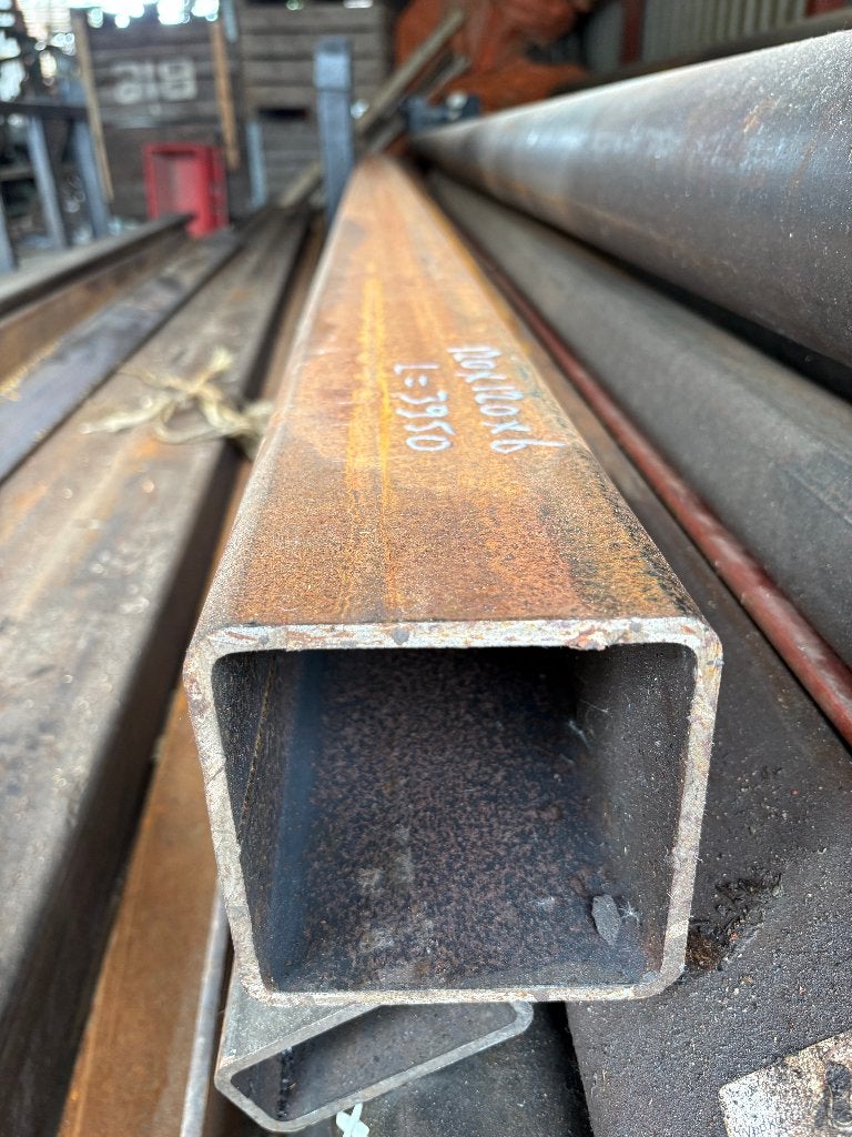 Hekkenspost , Koker  120x120x6  Lengte 3950mm, Ophalen, Nieuw, 150 tot 200 cm, IJzer