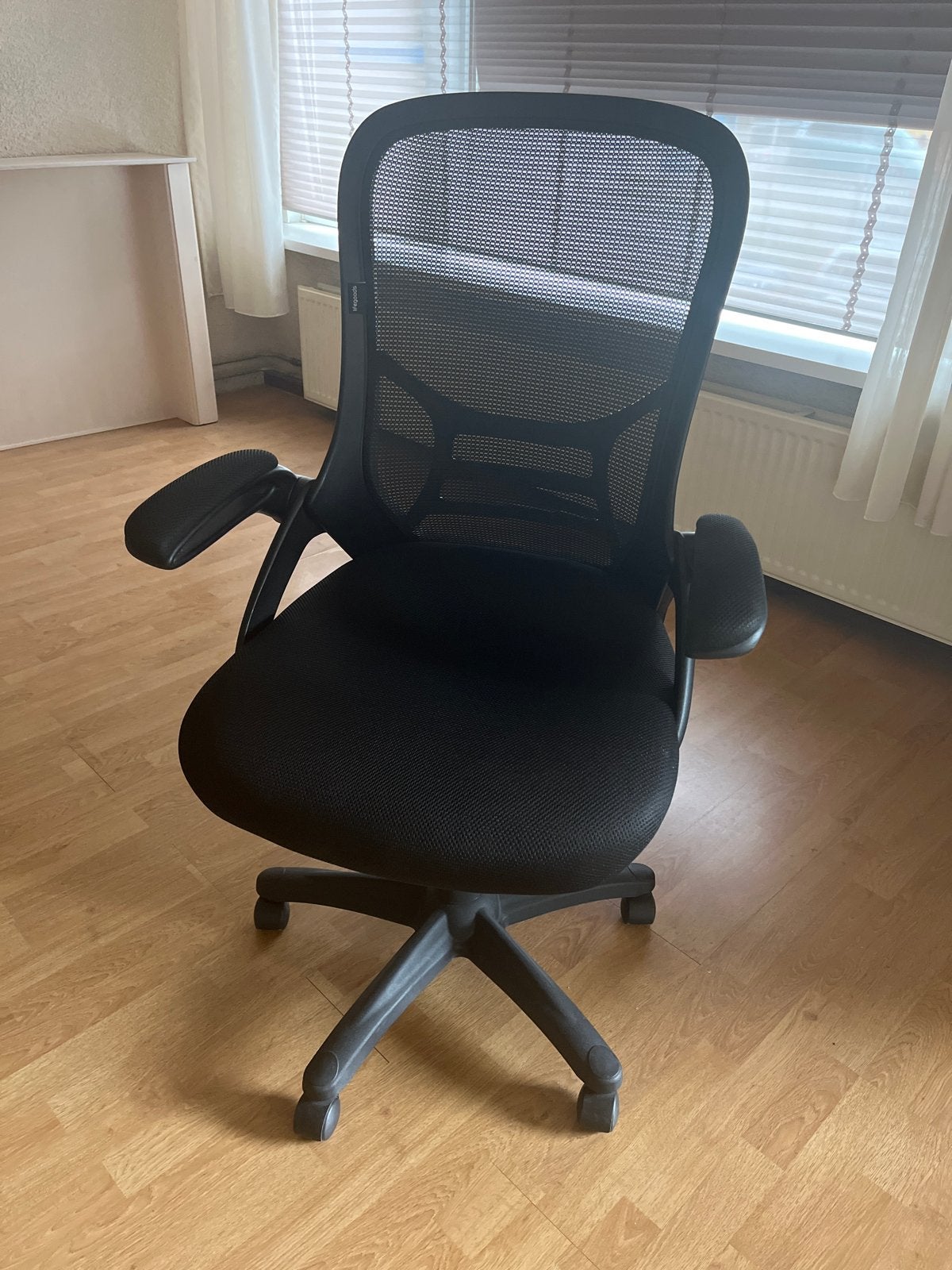 LifeGoods Bureaustoel - Ergonomisch en Comfortabel, Zwart, Ophalen of Verzenden, Zo goed als nieuw, Bureaustoel