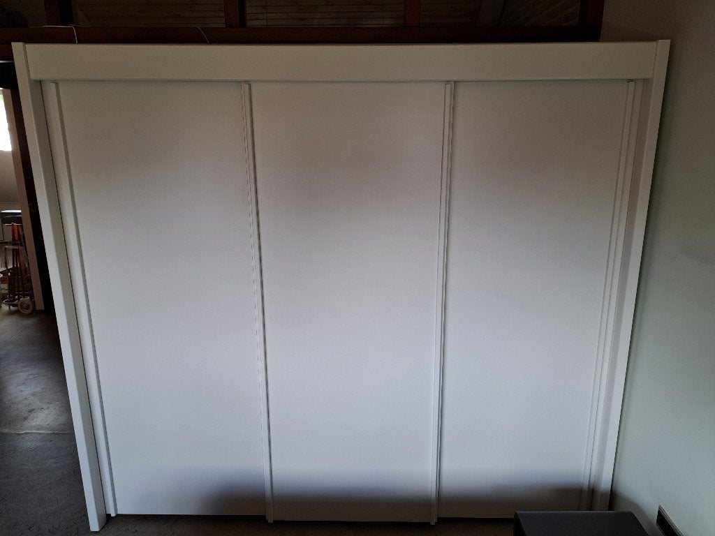 Kledingkast, Ophalen, Met deur(en), Gebruikt, Overige materialen