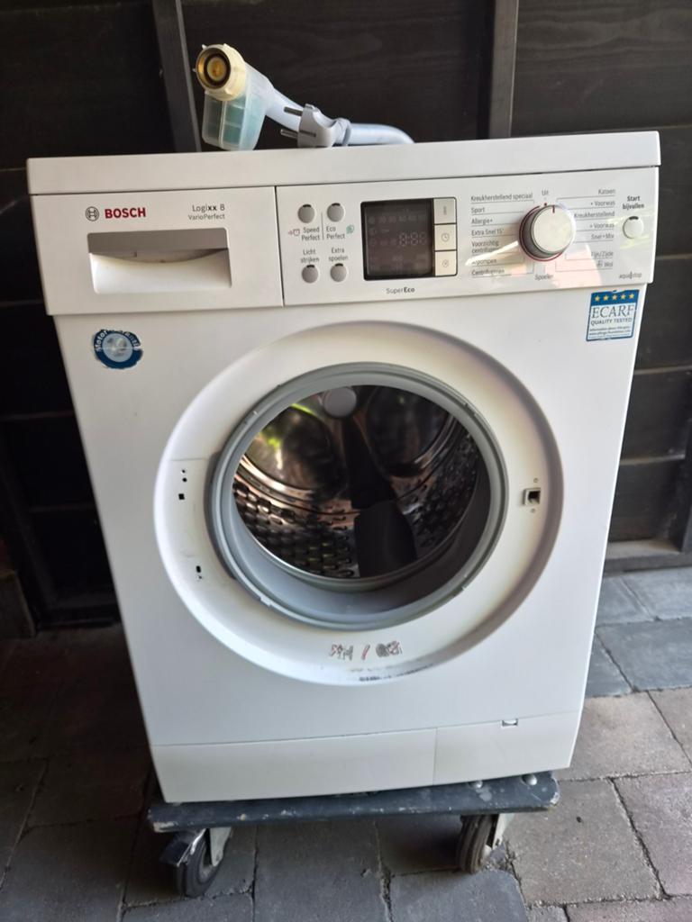 Te koop: Bosch WAS32470 wasmachine voor onderdelen, Gebruikt, Ophalen of Verzenden, Voorlader, 85 tot 90 cm