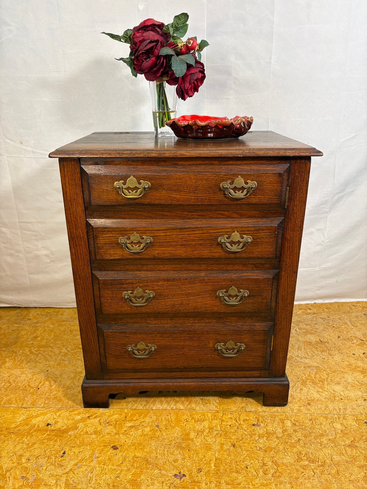 Gratis verzending! Vintage platenkast stijl ladekastlook1970, Ophalen of Verzenden, Huis en Inrichting