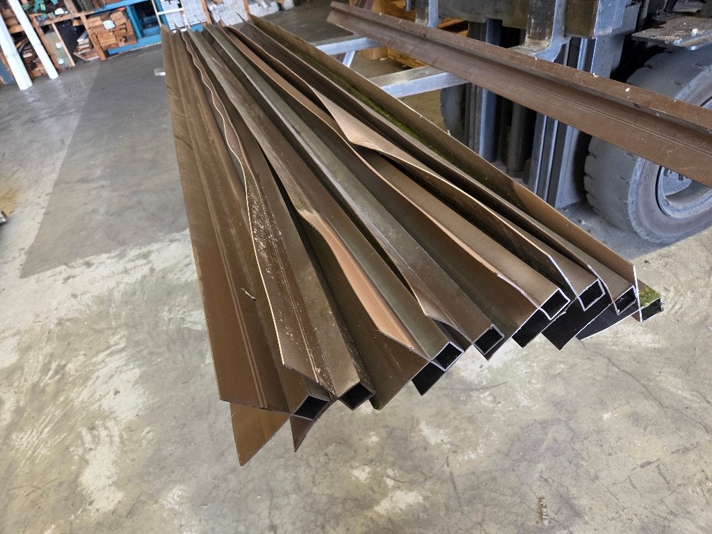 9 stuks Kunststof buitenhoekprofiel -nr: D21, Tuin en Terras, Palen, Balken en Planken, Ophalen, Minder dan 180 cm, Overige typen