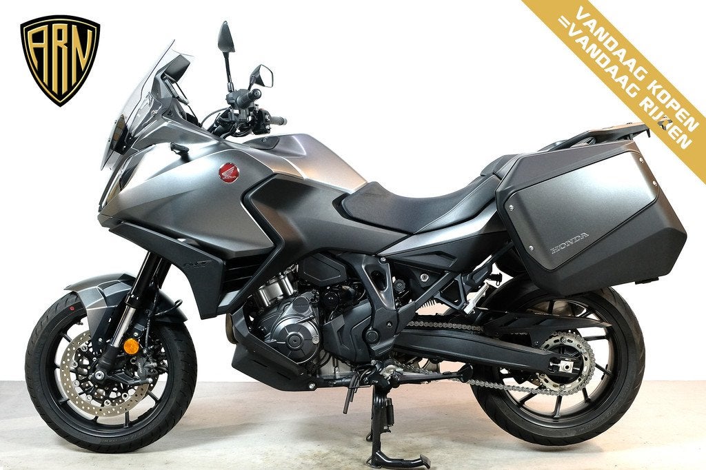 Honda NT 1100 DCT (bj 2024), Motoren, Bedrijf, Handvatverwarming, Meer dan 35 kW, Toermotor