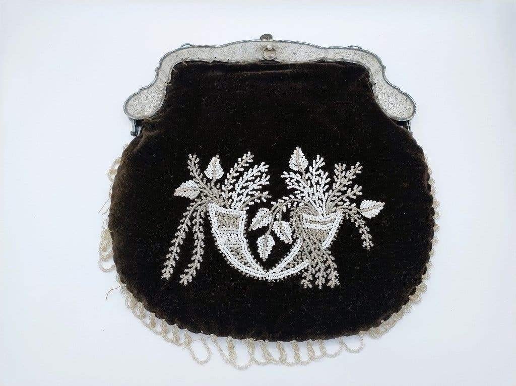 Grote zilveren tasbeugel, S.F. Reitsma, Heerenveen, 1866, Verzenden, Zilver