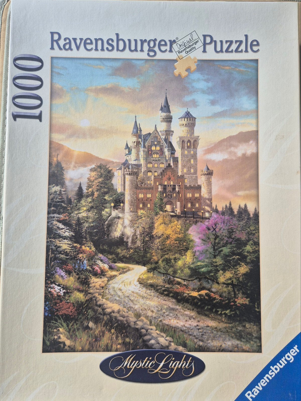 Ravensburger Mystic Lights Kasteel Puzzel 1000 stukjes, Ophalen of Verzenden, Zo goed als nieuw