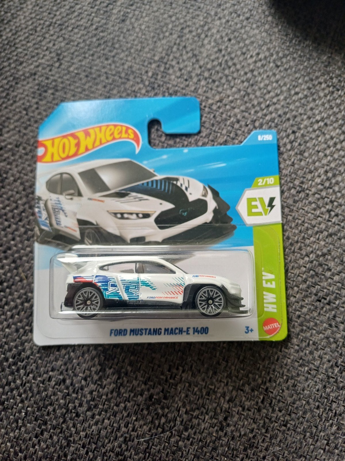 Hot Wheels Ford Mustang Mach-E 1400 - Nieuw in verpakking, Ophalen of Verzenden