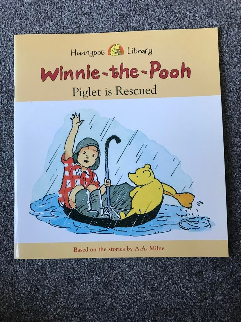 Engelstalig boek: ‘Winnie the Pooh- Piglet is rescued’, Ophalen of Verzenden, Zo goed als nieuw