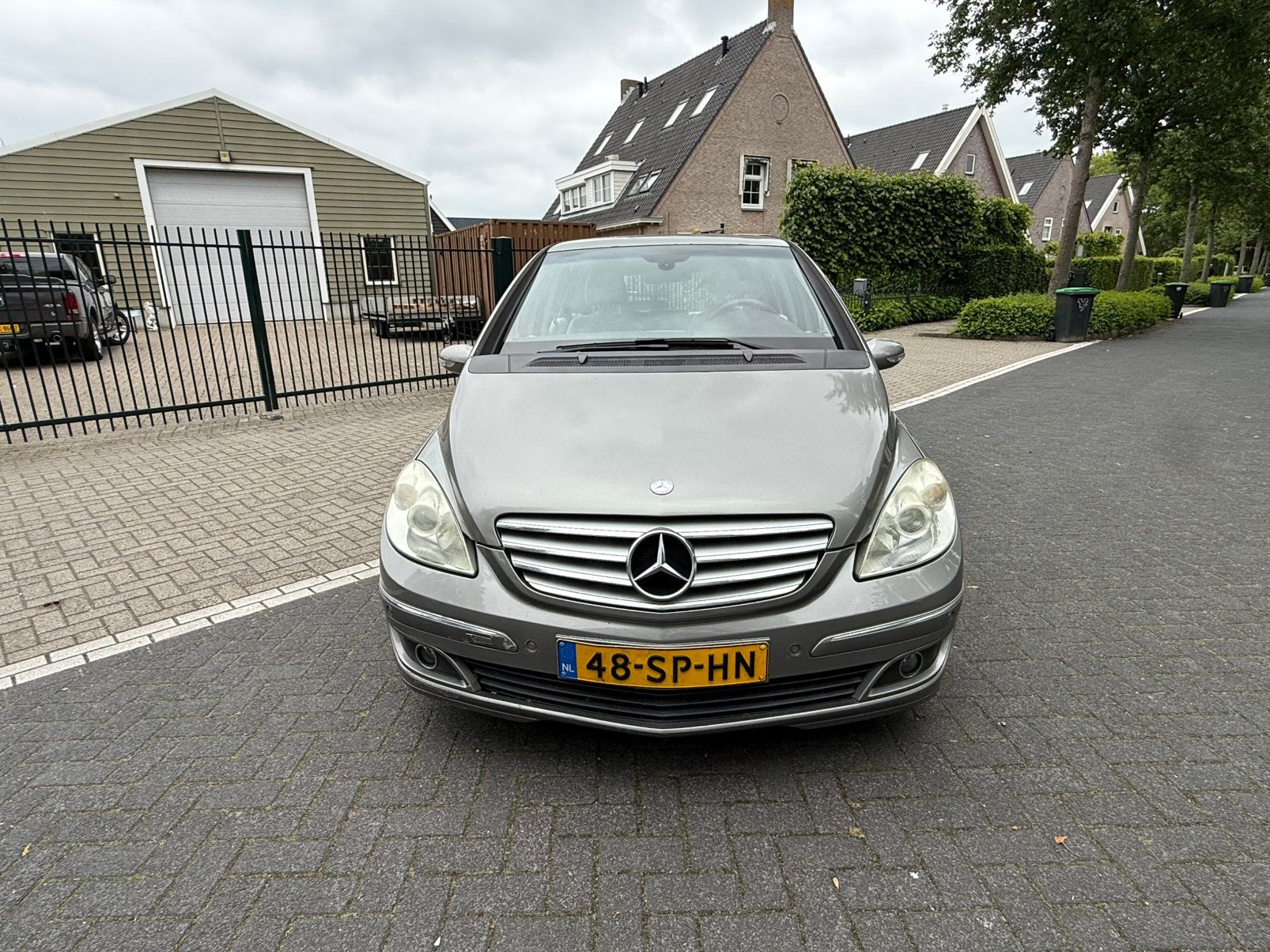 Mercedes-Benz B-Klasse