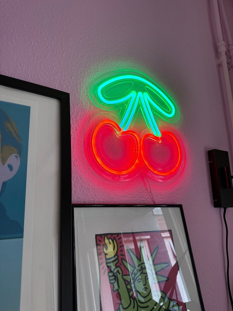 Wandlichtje smiley en kersen, Ophalen