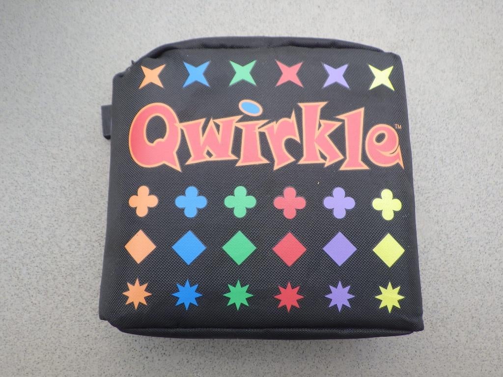 Qwirkle reiseditie 999 GAMES, Ophalen of Verzenden, Zo goed als nieuw