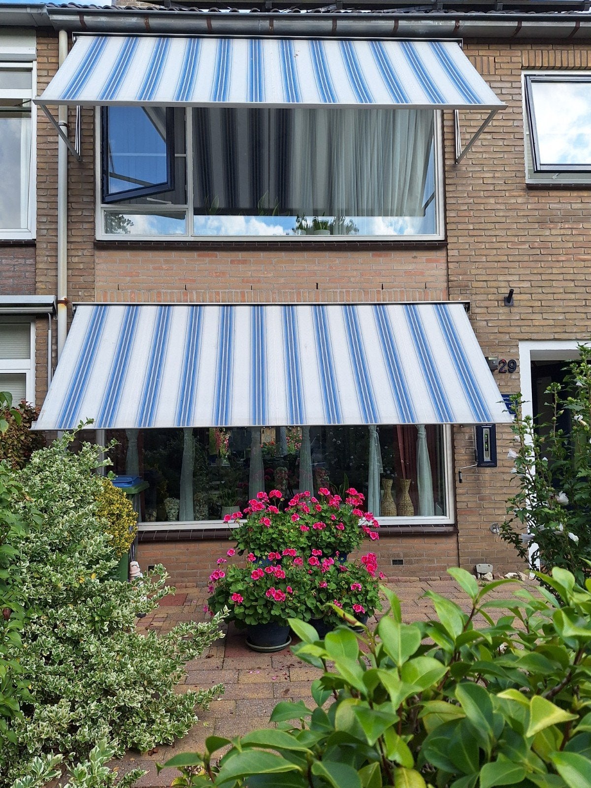 2 uitvalschermen - Blauw/Wit gestreept - Gebruikt., Ophalen, Gebruikt, 250 cm tot 450 cm, Uitvalscherm