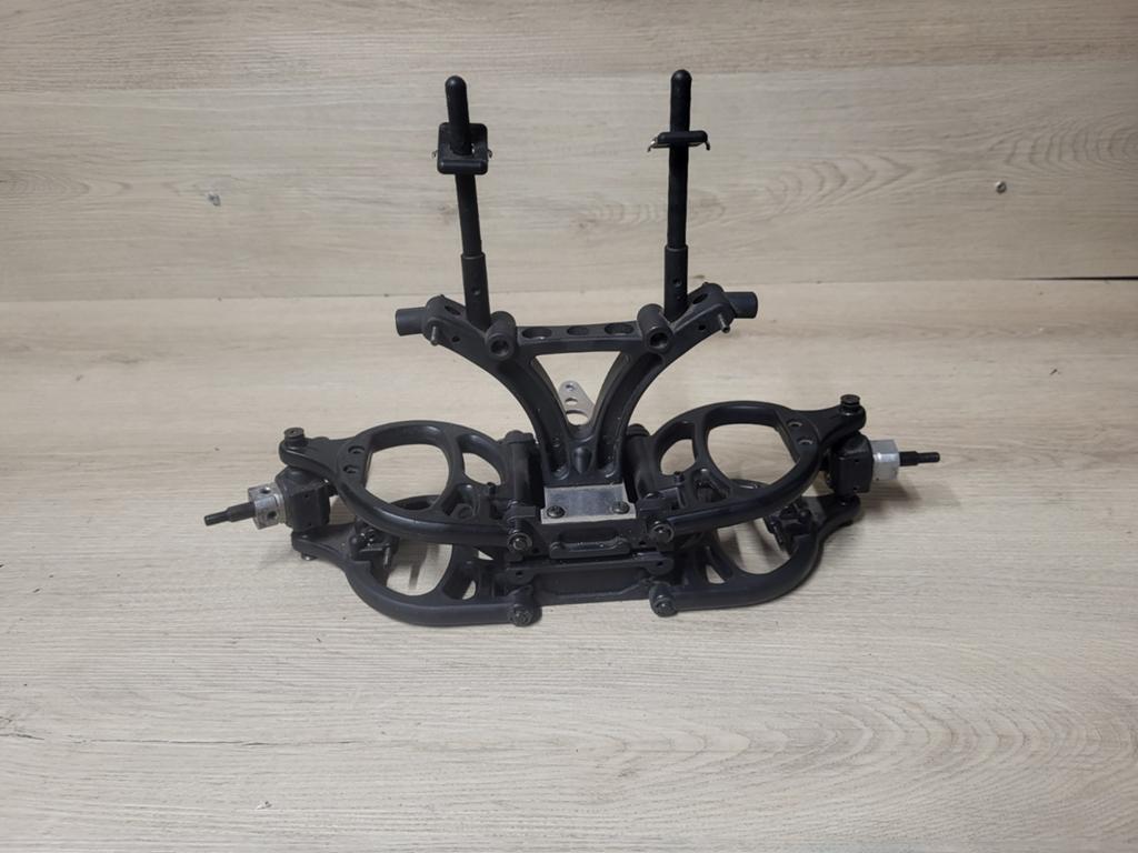 Fg monstertruck voor ophanging, Hobby en Vrije tijd, Benzine, Ophalen of Verzenden, Zo goed als nieuw, Onderdeel