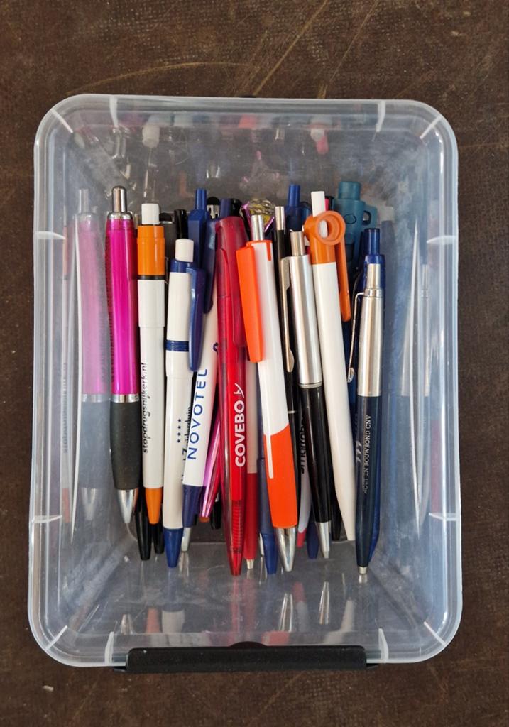 Partij van 50 pennen, Verzamelen, Pennenverzamelingen, Ophalen of Verzenden, Nieuw, Balpen, Overige merken