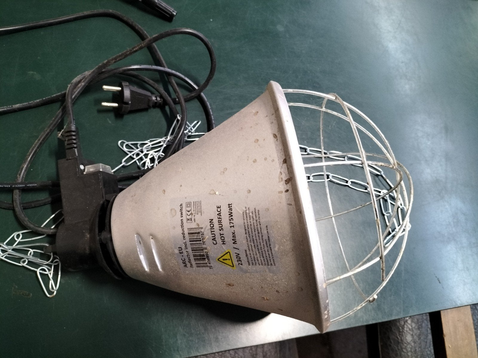Broedlamp met keramische lamp, Ophalen of Verzenden, Zo goed als nieuw, Overige typen