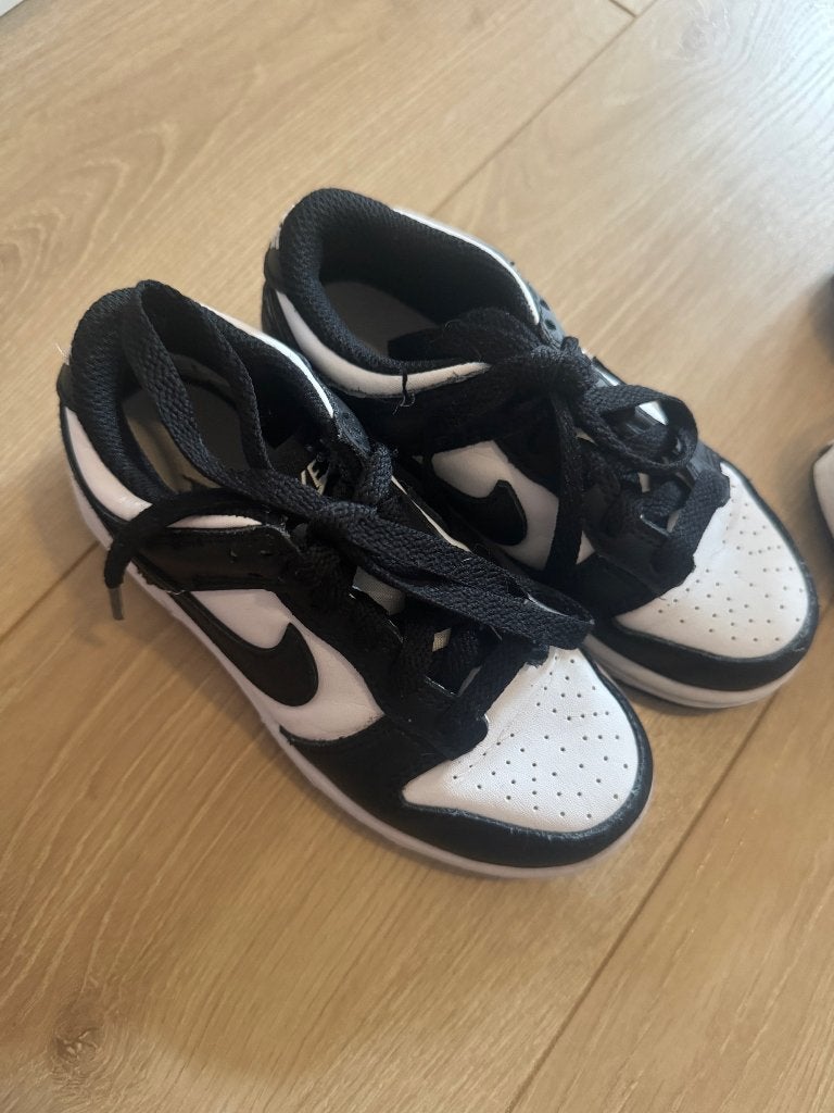 Nike sportswear DUNK LOW, Jongen of Meisje, Schoenen, Ophalen of Verzenden, Zo goed als nieuw
