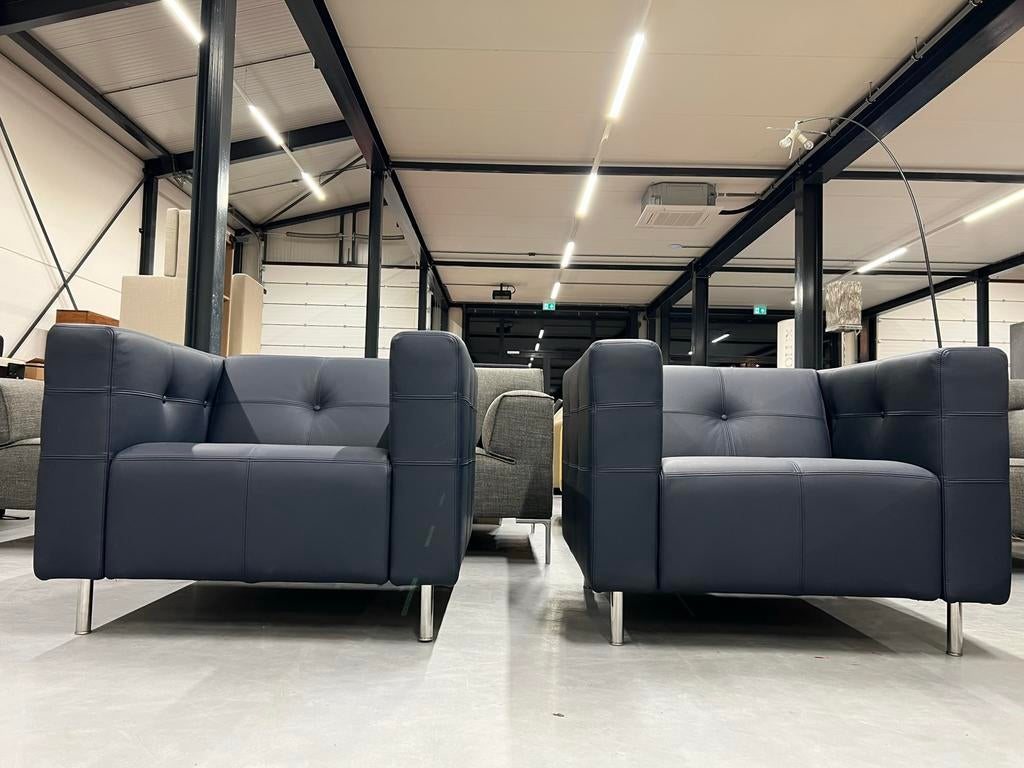 (1) Nieuw Gelderland 6111 Fauteuil blauw leer Design stoel, Nieuw, Ophalen of Verzenden, Gelderland, 50 tot 75 cm