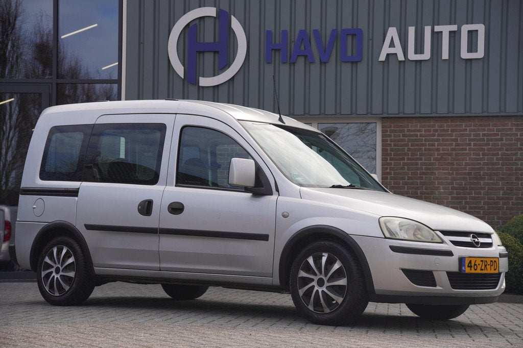 Opel Tour 1.4-16V Essentia, TREKHAAK, NAP (bj 2008), Auto's, Opel, Voorwielaandrijving, Stof, Gebruikt, 4 cilinders