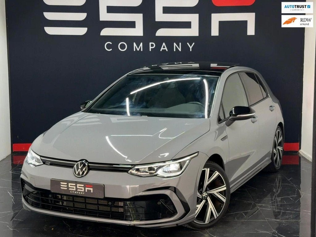 Volkswagen Golf 1.5 eTSI R-Line Business Pano Keyless Trekha, Auto's, Zwart, 4 cilinders, 150 pk, Bedrijf