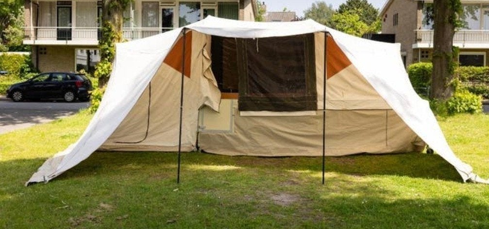 Holtkamper Flyer Expedition met disselkeuken, Ophalen