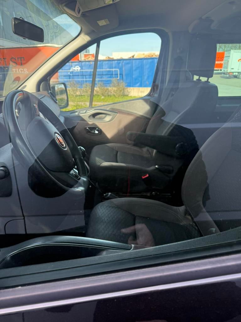 Fiat Talento 1.6 Multijet 92KW 2018, Auto's, Voorwielaandrijving, 125 pk, 4 cilinders, Zwart
