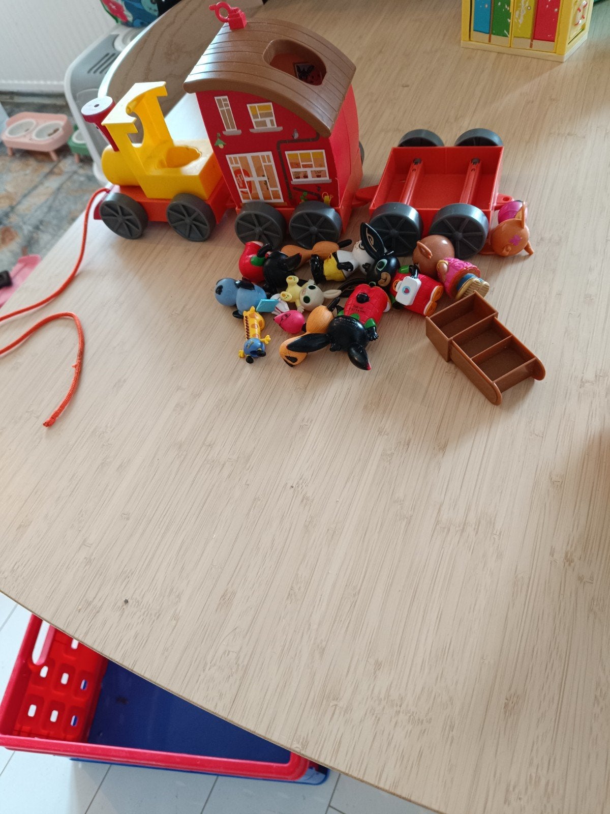 Bing en Sula knuffels met trein en figuren speelgoed, Verzenden, Gebruikt, Jongen of Meisje