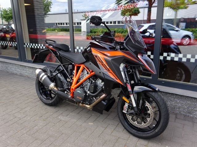 KTM 1290 SUPER DUKE GT 2019, Bedrijf, Sport