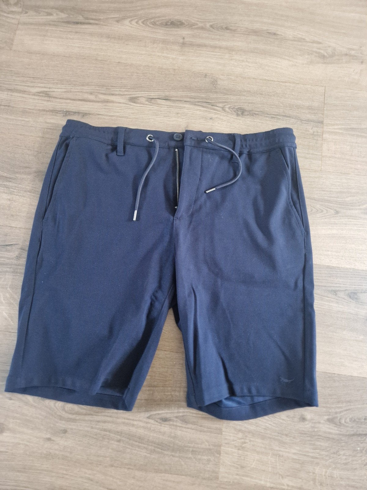 Nieuw korte jog short Comodo, Ophalen of Verzenden, Nieuw, Zwart