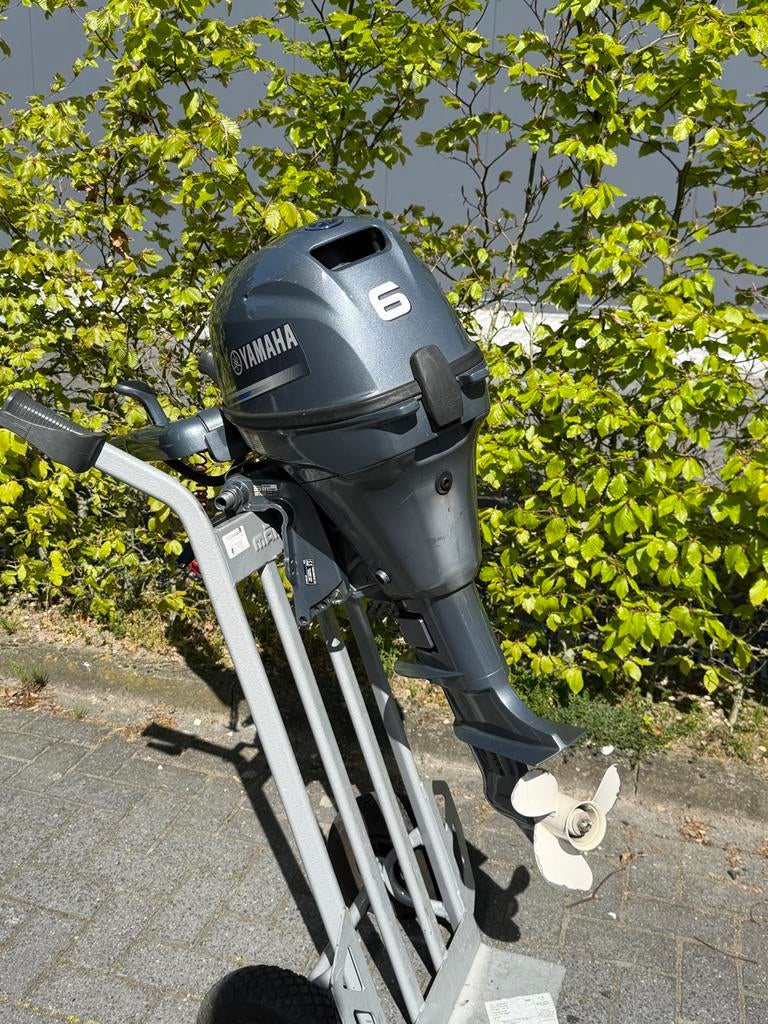 Yamaha 8 pk, 5 tot 10 pk, Viertaktmotor, Ophalen of Verzenden, Zo goed als nieuw