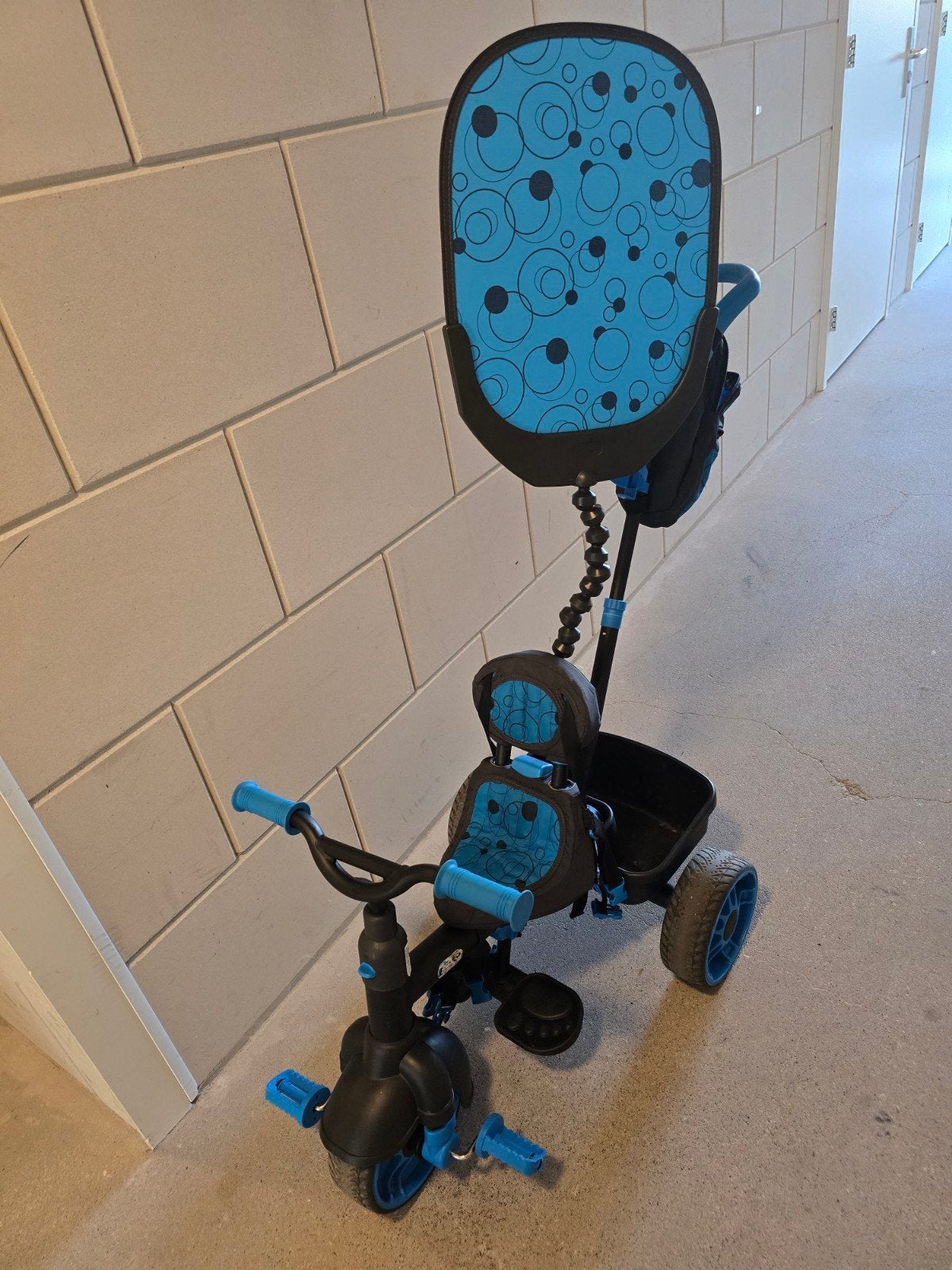 Little Tikes Deluxe driewieler met duwstang, Ophalen, Duwstang