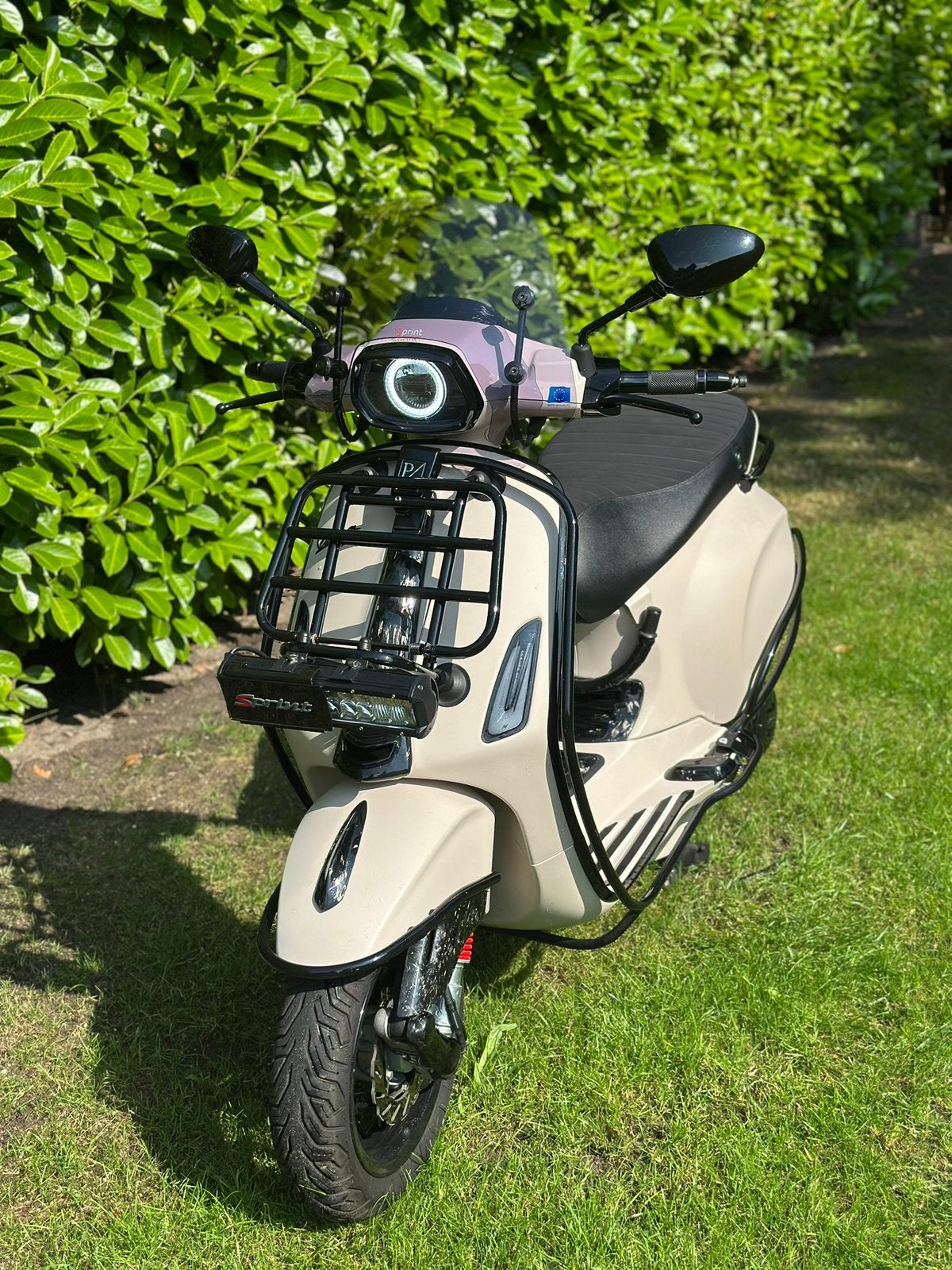 Vespa sprint 2022 full mallossi 80cc, Ophalen, Overige modellen, Zo goed als nieuw, 80 cc