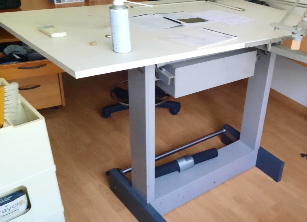 tekentafel, Doe-het-zelf en Verbouw, Tekentafels, Ophalen, Gebruikt, 150 tot 170 cm