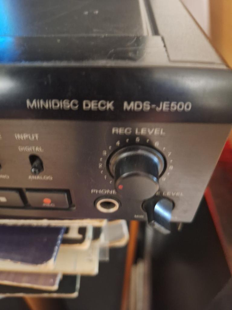 Sony Minidisc Deck MDS-JE500 DEFECT met RM-D29M remote, Ophalen of Verzenden, Minidisc-recorder