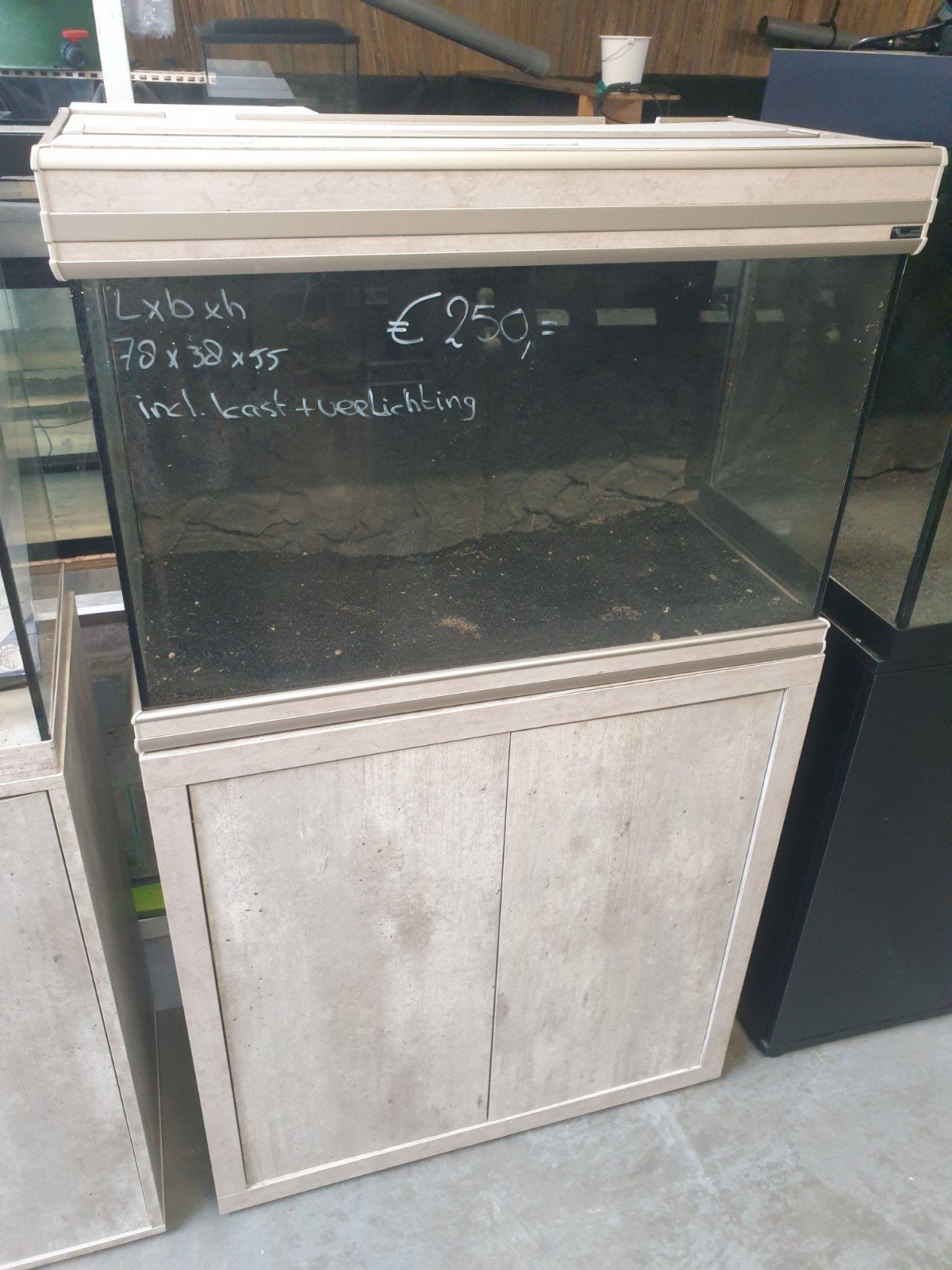 Aquarium aquatlantis 78x38x55 incl kast en verlichting, Ophalen, Aquatlantis, Zo goed als nieuw, Leeg aquarium