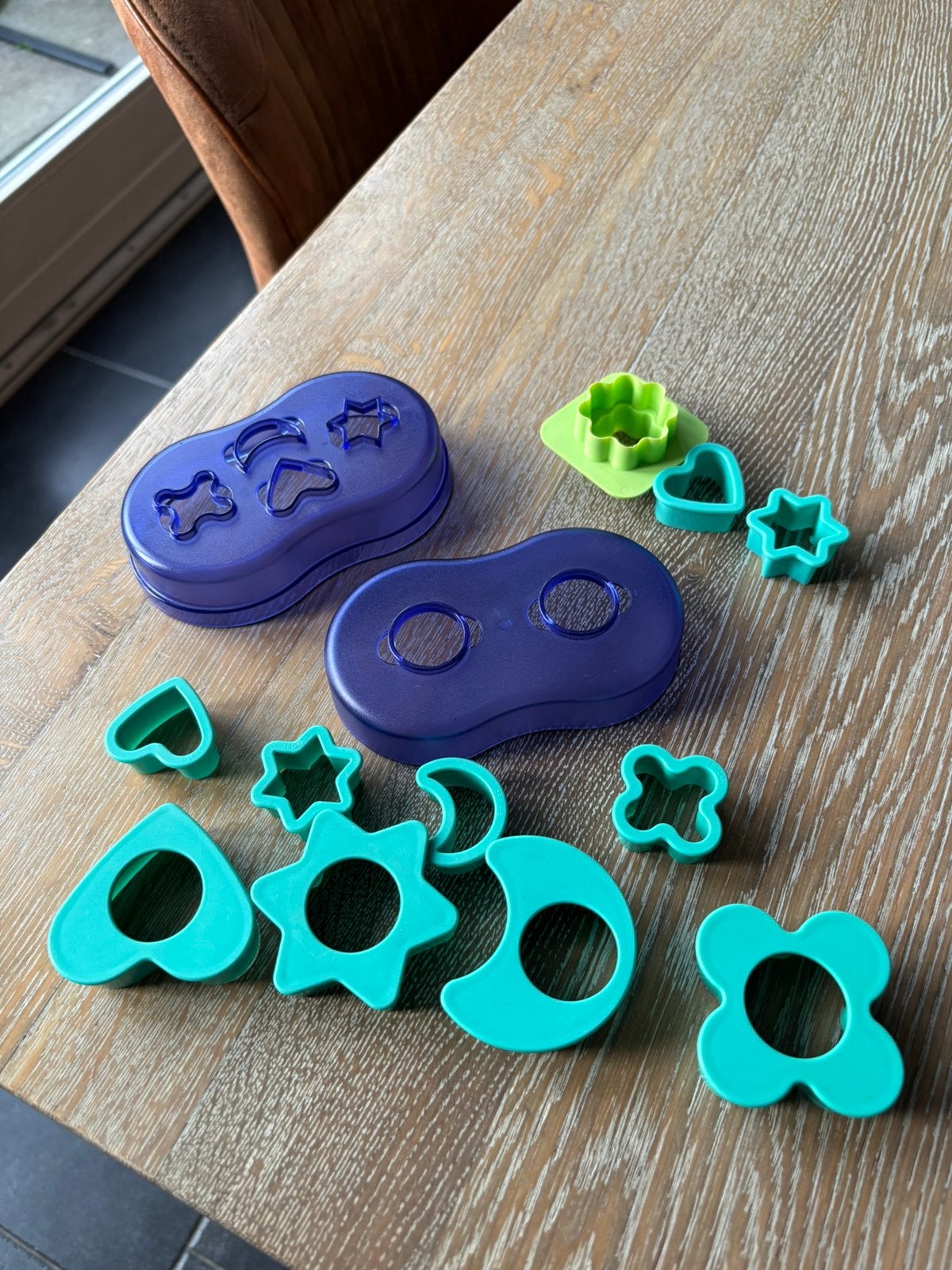 Setje koekjestekers in dooske van Tupperware, Ophalen of Verzenden, Zo goed als nieuw, Overige typen