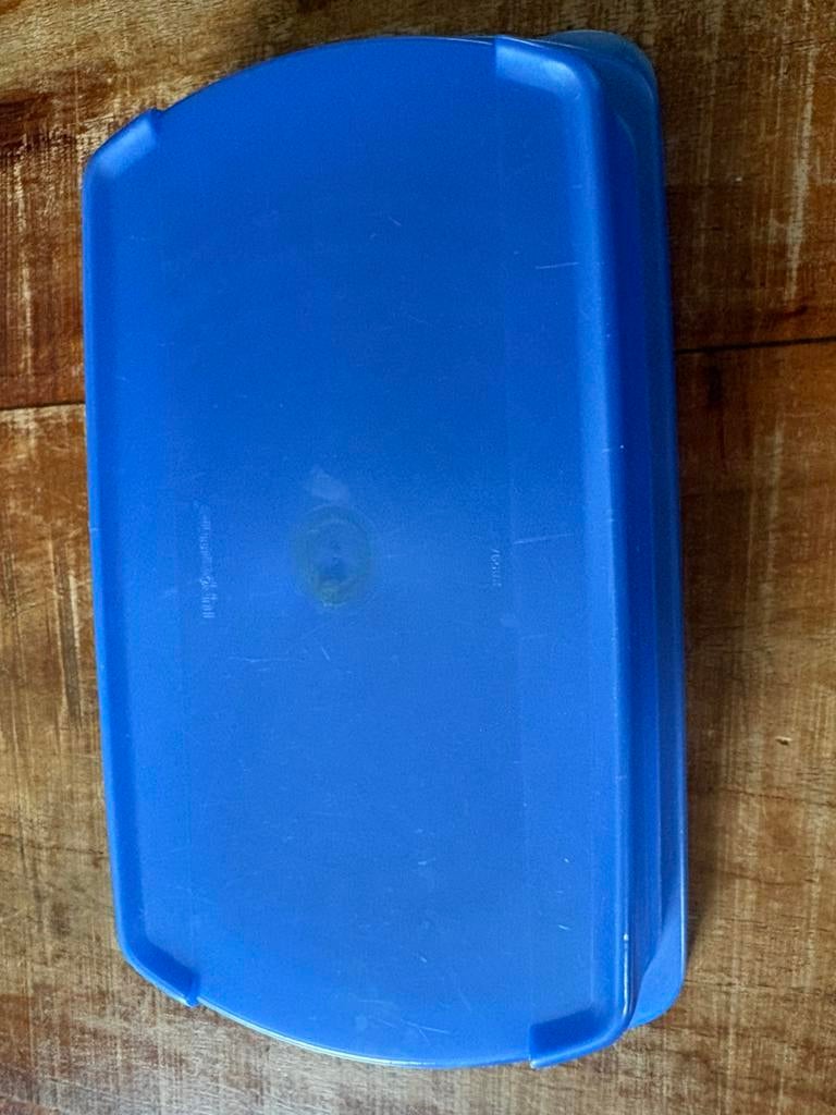 Broodtrommel/doos Onderdelen Tupperware, Ophalen, Gebruikt, Blauw, Bus of Trommel