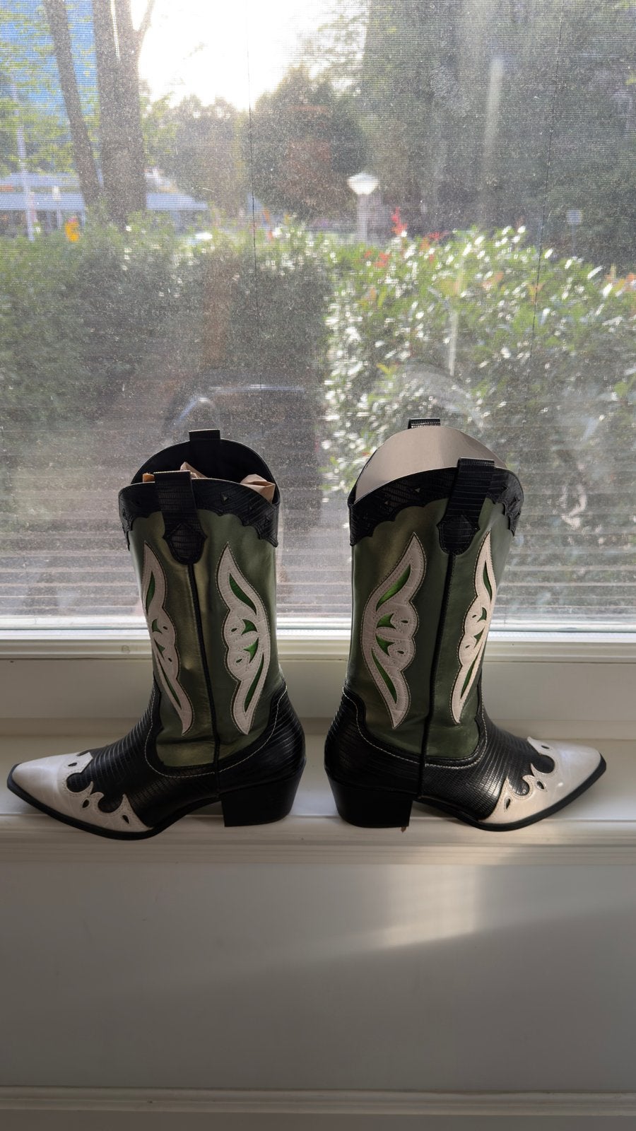 Stradivarius cowboylaarzen - maat 39, Kleding | Dames, Ophalen of Verzenden, Zo goed als nieuw, Groen, Lage of Enkellaarzen